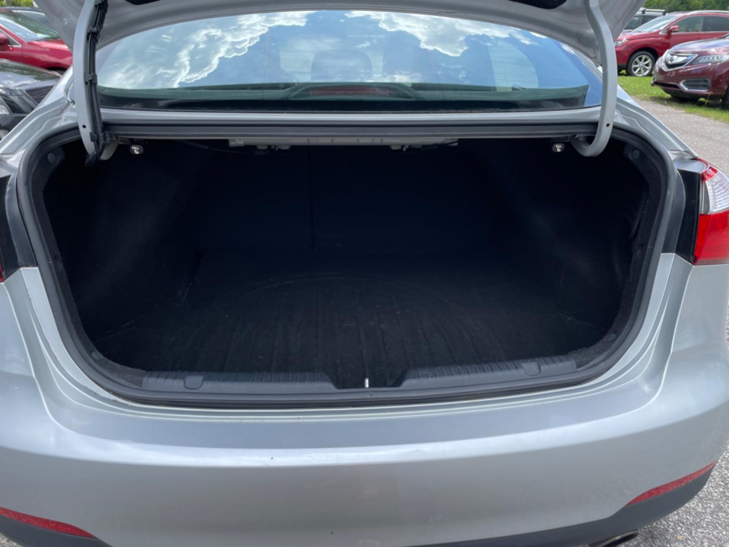 2015 SILVER KIA FORTE EX (KNAFZ4A86F5) with an 2.0L engine, Automatic transmission, located at 5103 Dorchester Rd., Charleston, SC, 29418-5607, (843) 767-1122, 36.245171, -115.228050 - Local Trade-in with Leather, Sunroof, Backup Camera, CD/AUX/Sat, Hands-free Phone, Power Everything (windows, locks, seats, mirrors), Heated/Cooled/Memory Front Seats, Heated Rear Seats, Heated Rear Seats, Keyless Entry, Alloy Wheels. Clean CarFax (no accidents reported!) 132k miles Located at New - Photo#13
