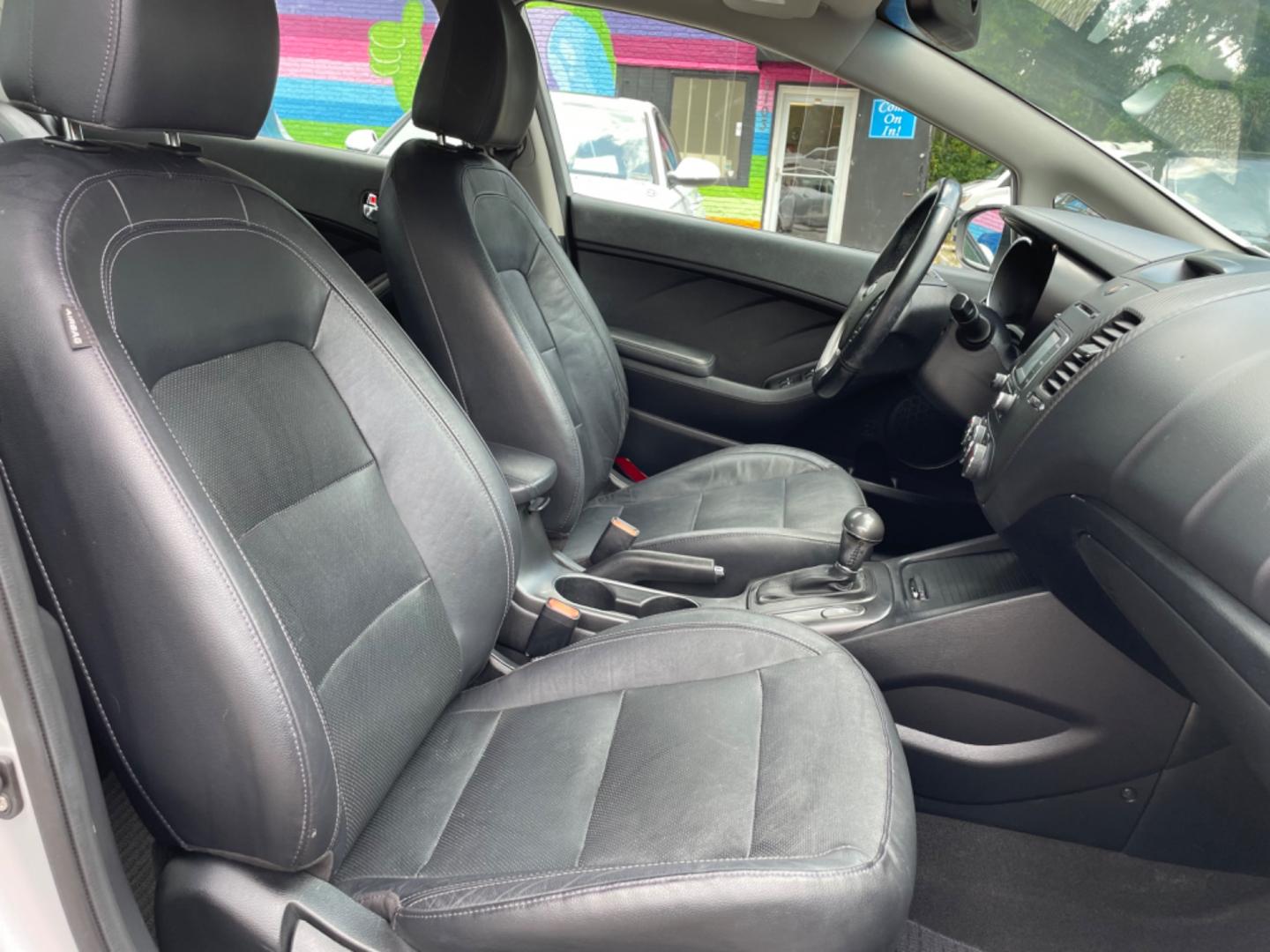 2015 SILVER KIA FORTE EX (KNAFZ4A86F5) with an 2.0L engine, Automatic transmission, located at 5103 Dorchester Rd., Charleston, SC, 29418-5607, (843) 767-1122, 36.245171, -115.228050 - Local Trade-in with Leather, Sunroof, Backup Camera, CD/AUX/Sat, Hands-free Phone, Power Everything (windows, locks, seats, mirrors), Heated/Cooled/Memory Front Seats, Heated Rear Seats, Heated Rear Seats, Keyless Entry, Alloy Wheels. Clean CarFax (no accidents reported!) 132k miles Located at New - Photo#9