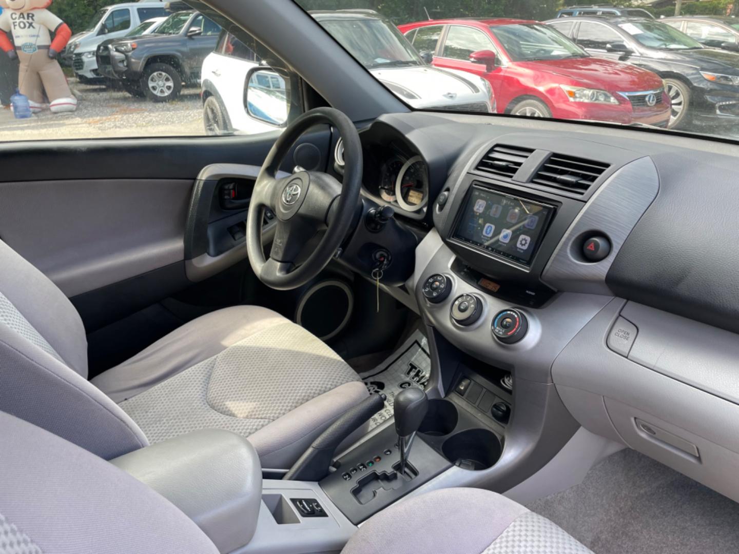 2007 SILVER TOYOTA RAV4 BASE (JTMZK33V075) with an 3.5L engine, Automatic transmission, located at 5103 Dorchester Rd., Charleston, SC, 29418-5607, (843) 767-1122, 36.245171, -115.228050 - Clean Interior with AM/FM/Bluetooth, Backup Camera, Power Windows, Power Locks, Power Mirrors, Keyless Entry, Alloy Wheels. Local Trade-in!! 179k miles Located at New Life Auto Sales! 2023 WINNER for Post & Courier's Charleston's Choice Pre-owned Car Dealer AND 2018-2024 Top 5 Finalist for Charlest - Photo#8