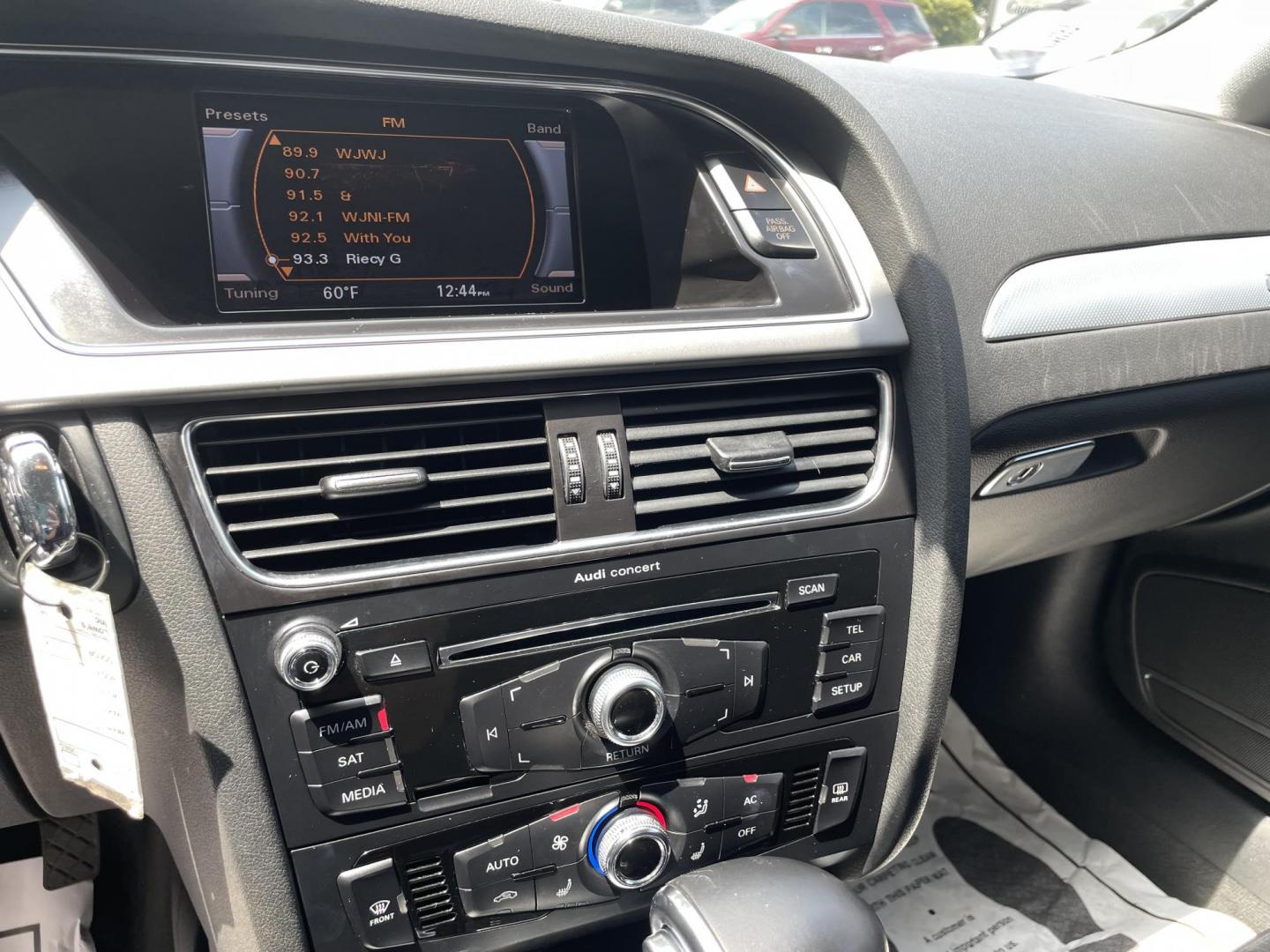 2013 AUDI A4 2.0T QUATTRO PREMIUM (WAUBFAFL5DN) with an 2.0L engine, Automatic transmission, located at 5103 Dorchester Rd., Charleston, SC, 29418-5607, (843) 767-1122, 36.245171, -115.228050 - Photo#18
