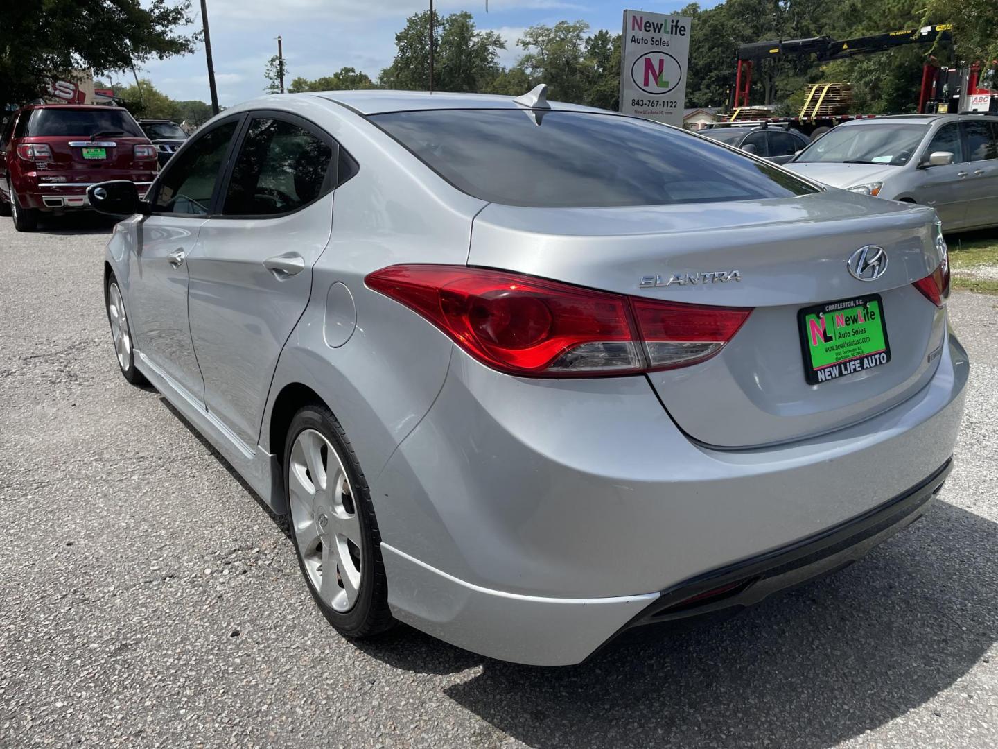 2013 SILVER HYUNDAI ELANTRA GLS (5NPDH4AE2DH) with an 1.8L engine, Automatic transmission, located at 5103 Dorchester Rd., Charleston, SC, 29418-5607, (843) 767-1122, 36.245171, -115.228050 - Clean Interior with Leather, Sunroof, CD/AUX/Sat/Bluetooth, Power Everything (windows, locks, seats, mirrors), Heated Front & Rear Seats, Keyless Entry, Alloy Wheels. Local Trade-in! Only 97k miles! Located at New Life Auto Sales! 2023 WINNER for Post & Courier's Charleston's Choice Pre-owned Car D - Photo#3
