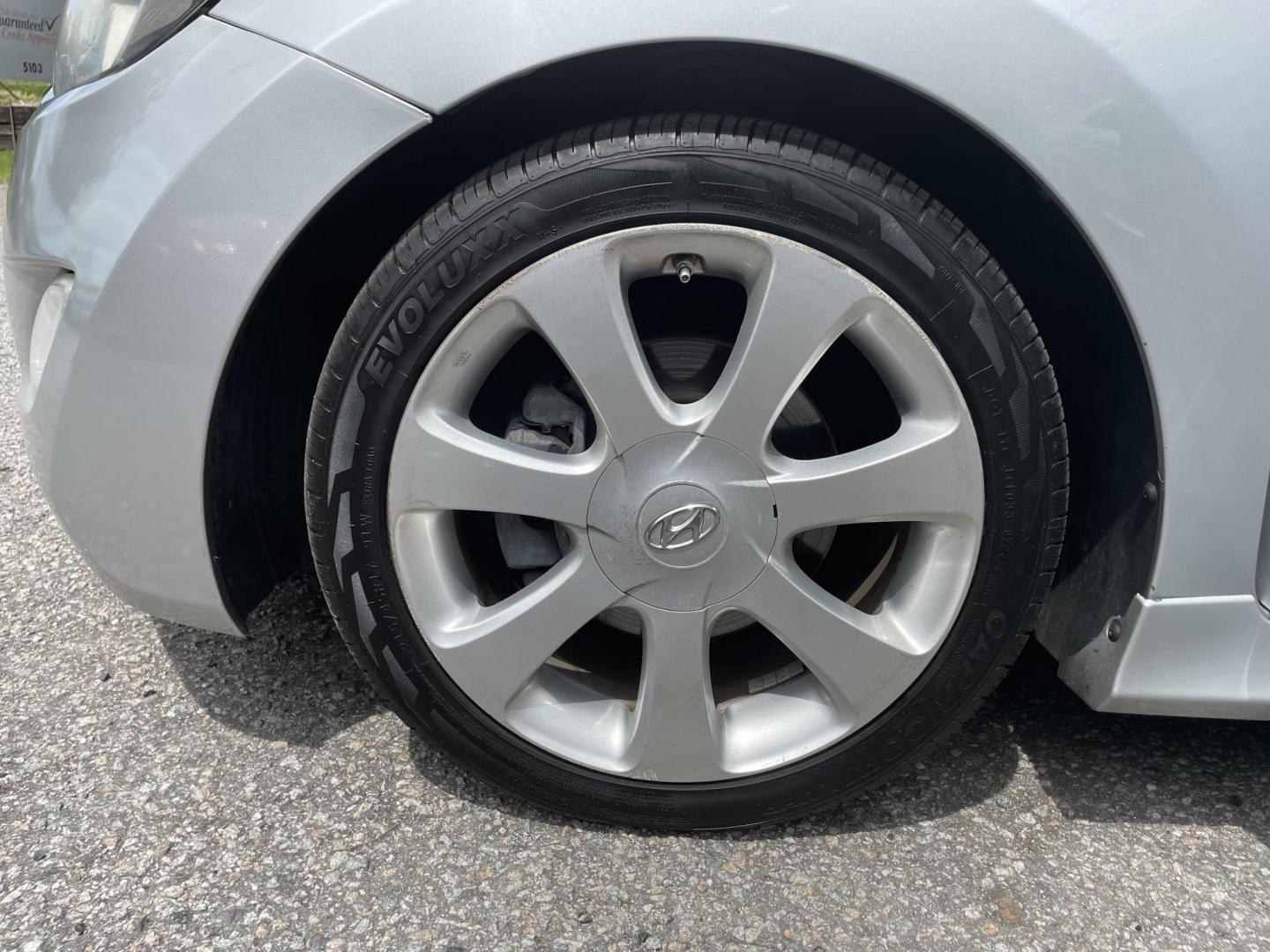 2013 SILVER HYUNDAI ELANTRA GLS (5NPDH4AE2DH) with an 1.8L engine, Automatic transmission, located at 5103 Dorchester Rd., Charleston, SC, 29418-5607, (843) 767-1122, 36.245171, -115.228050 - Clean Interior with Leather, Sunroof, CD/AUX/Sat/Bluetooth, Power Everything (windows, locks, seats, mirrors), Heated Front & Rear Seats, Keyless Entry, Alloy Wheels. Local Trade-in! Only 97k miles! Located at New Life Auto Sales! 2023 WINNER for Post & Courier's Charleston's Choice Pre-owned Car D - Photo#21