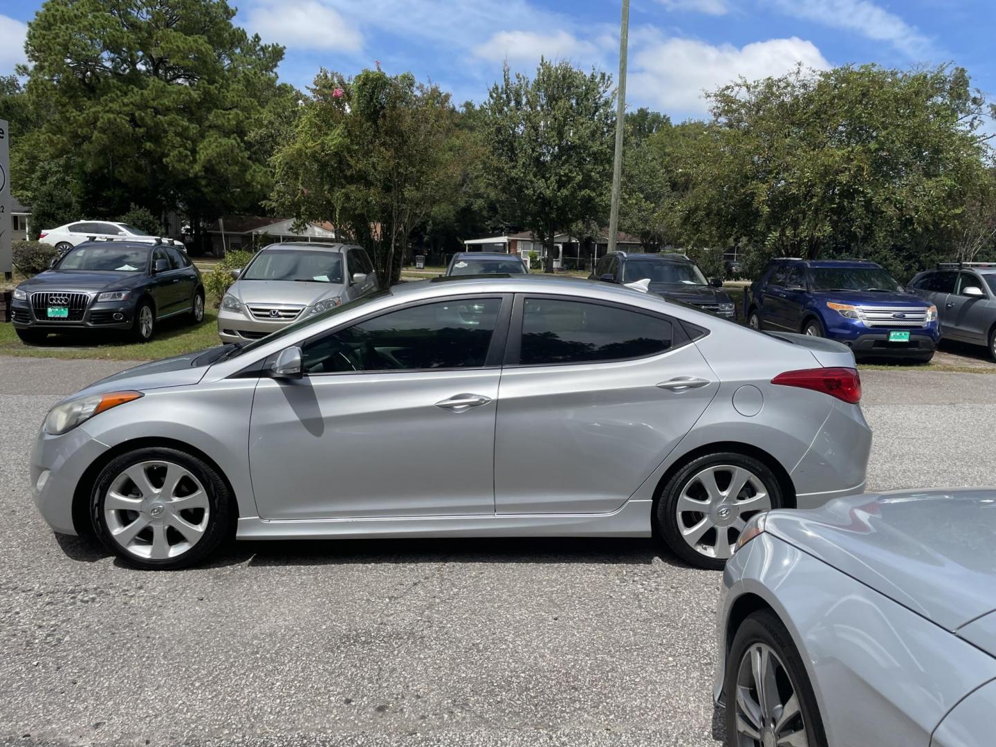 2013 SILVER HYUNDAI ELANTRA GLS (5NPDH4AE2DH) with an 1.8L engine, Automatic transmission, located at 5103 Dorchester Rd., Charleston, SC, 29418-5607, (843) 767-1122, 36.245171, -115.228050 - Clean Interior with Leather, Sunroof, CD/AUX/Sat/Bluetooth, Power Everything (windows, locks, seats, mirrors), Heated Front & Rear Seats, Keyless Entry, Alloy Wheels. Local Trade-in! Only 97k miles! Located at New Life Auto Sales! 2023 WINNER for Post & Courier's Charleston's Choice Pre-owned Car D - Photo#2