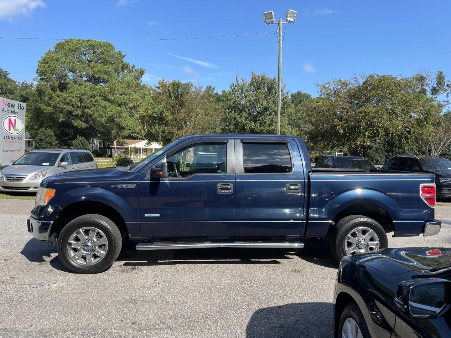 2014 BLUE FORD F-150 XLT (1FTFW1CT7EK) with an 3.5L engine, Automatic transmission, located at 5103 Dorchester Rd., Charleston, SC, 29418-5607, (843) 767-1122, 36.245171, -115.228050 - Photo#2