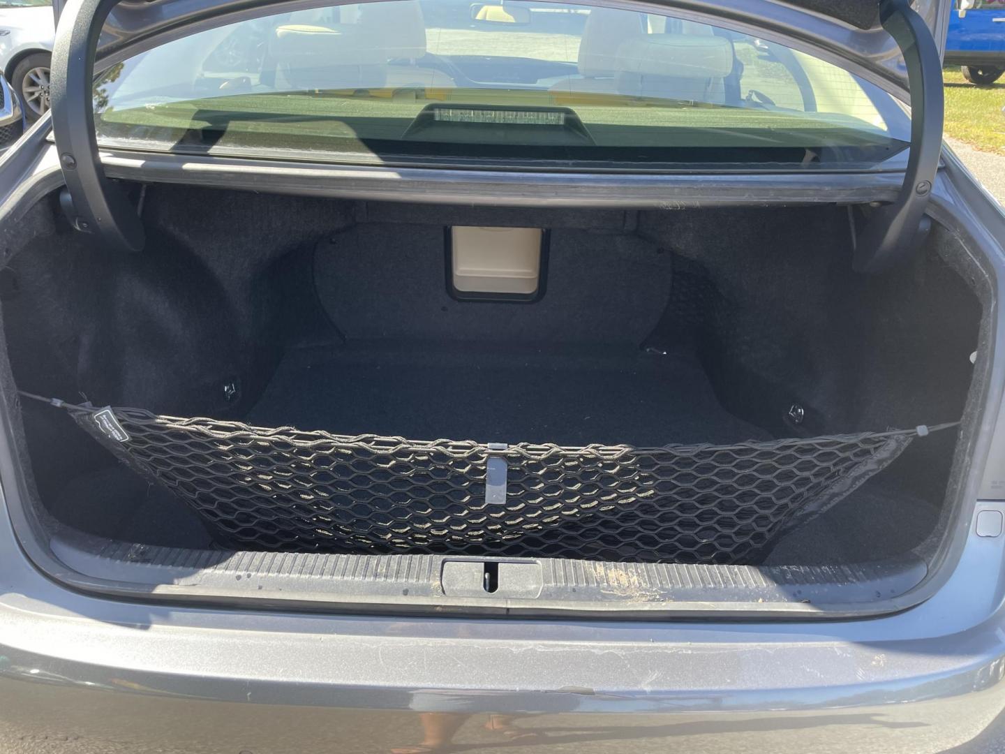 2014 GRAY LEXUS ES 350 BASE (JTHBK1GG7E2) with an 3.5L engine, Automatic transmission, located at 5103 Dorchester Rd., Charleston, SC, 29418-5607, (843) 767-1122, 36.245171, -115.228050 - Clean & Spacious Interior with Leather, Sunroof, Navigation, Backup Camera, Blind Spot Monitoring, Dual Climate Control, CD/AUX/Sat/Bluetooth, Power Everything (windows, locks, seats, mirrors), Heated/Cooled/Memory Seating, Power Rear Sunshade, Push Button Start, Keyless Entry, Alloy Wheels. ONLY 46 - Photo#13